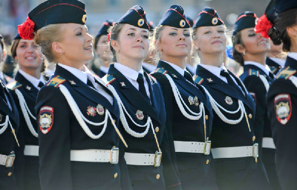 Russian Female Soldiers Victory Parade Image Females In