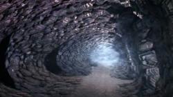 Tunnel.jpg