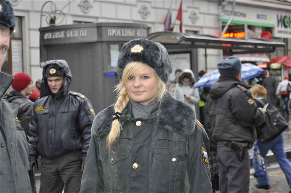 Russian Women Police Are 3