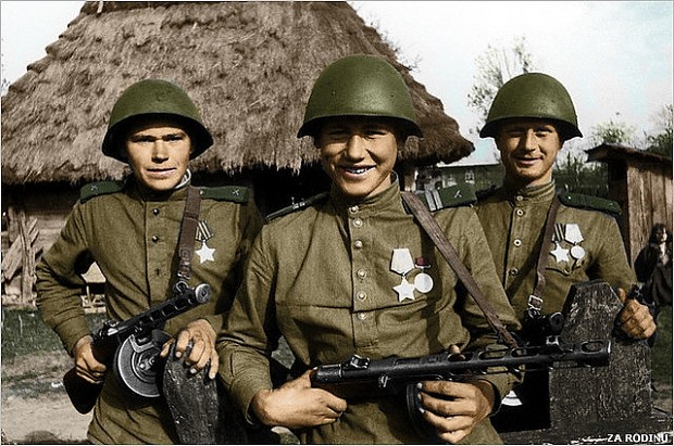 WW2 Red Army in color.