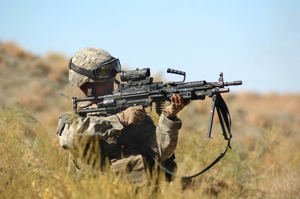 M249 SAW (Squad Automatic Weapon)