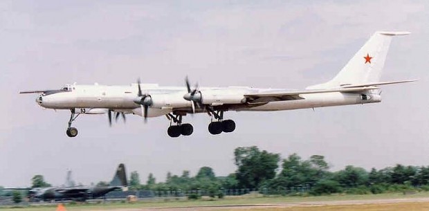 Tu-142 (enlargered Tu-95 version) Naval bomber