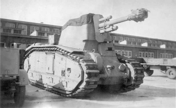 B1-Bis with german 10,5 Howitzer