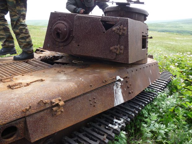 Critical damage of Shinhoto Chi-Ha, Shumshu, Hill image - Tank Lovers ...