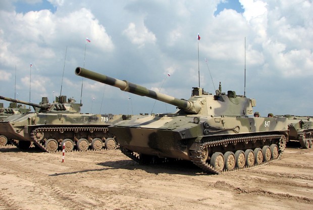 Russia's light tank Sprut-SD (or SPAT)
