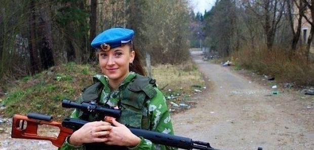 Russian army girls / Sniper / Black Beret.