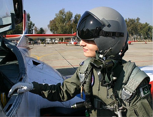 Pakistani Female Pilot (update)