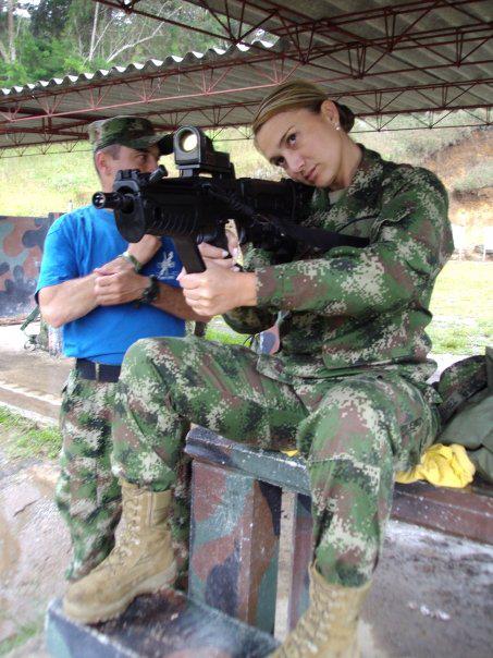 Colombian Female Marine image - Females In Uniform (Lovers Group) - Mod DB