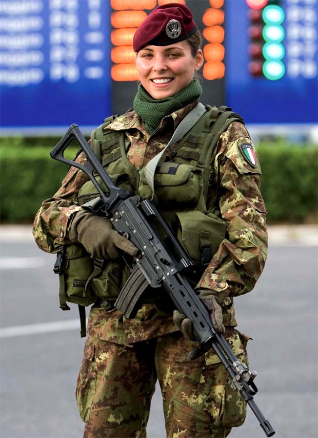 Italian Female Soldier