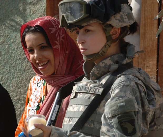 USA Female Paratrooper