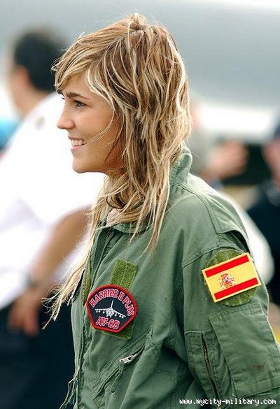 Spanish Female Pilot
