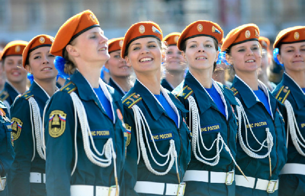 Russian Female Soldiers- Victory Parade