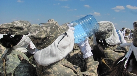 Kazakhstan female soldiers