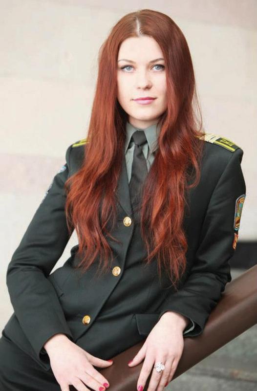 Ukraine Female Soldiers/Border Guards/Police