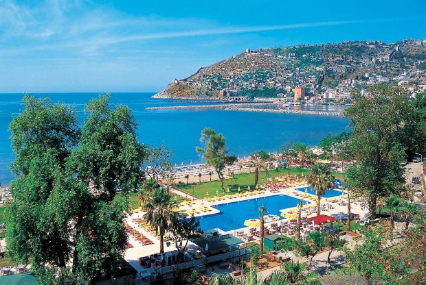 http://media.moddb.com/cache/images/members/1/272/271226/thumb_620x2000/alanya_main.jpg