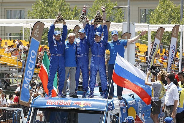 Dakar team winners of 2013!