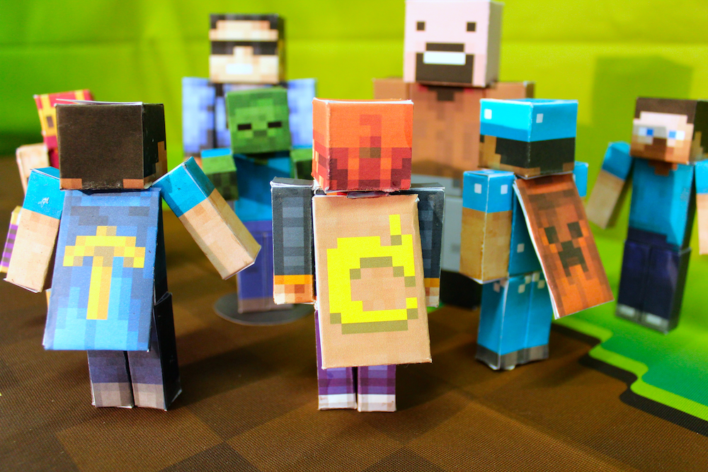 Minecraft Papercraft Studio update adds mobs, apps now on sale