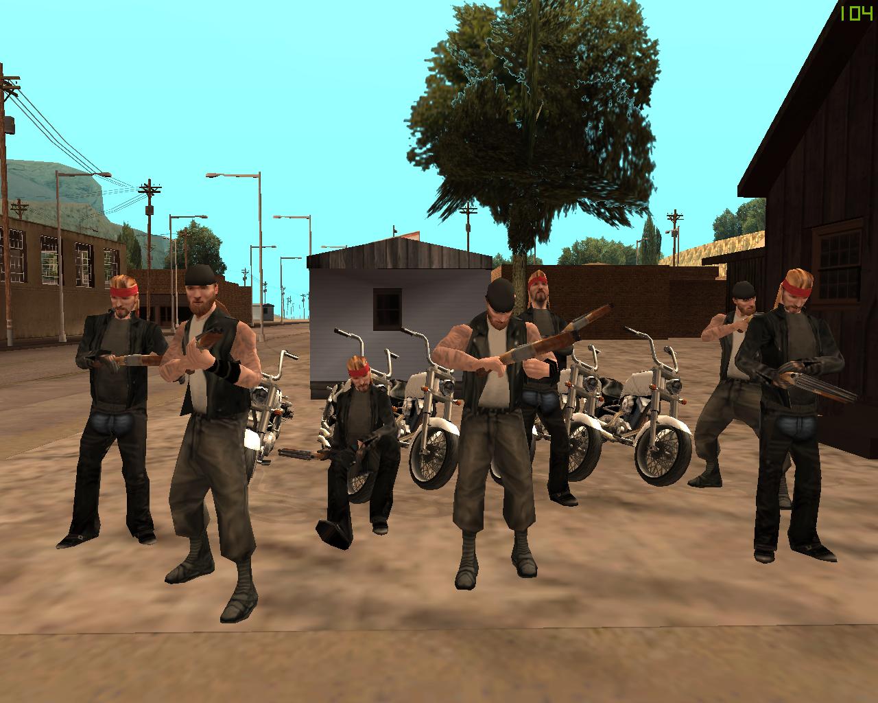 Гта взяли. Байкеры GTA sa. Байкеры ГТА Сан андреас. GTA San Andreas Fort Carson. Biker ГТА Сан андреас.