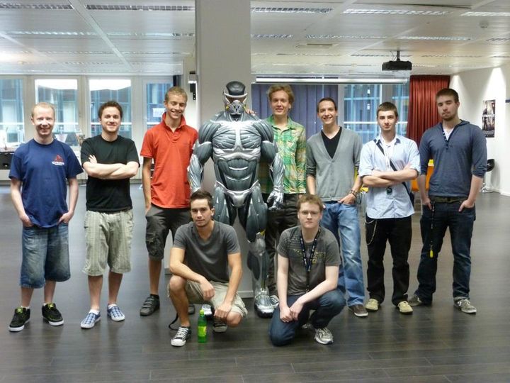 Новости разработчиков игр. Офис Crytek. Команда разработчиков игр. Crytek проекты. Крайтек разрабы.