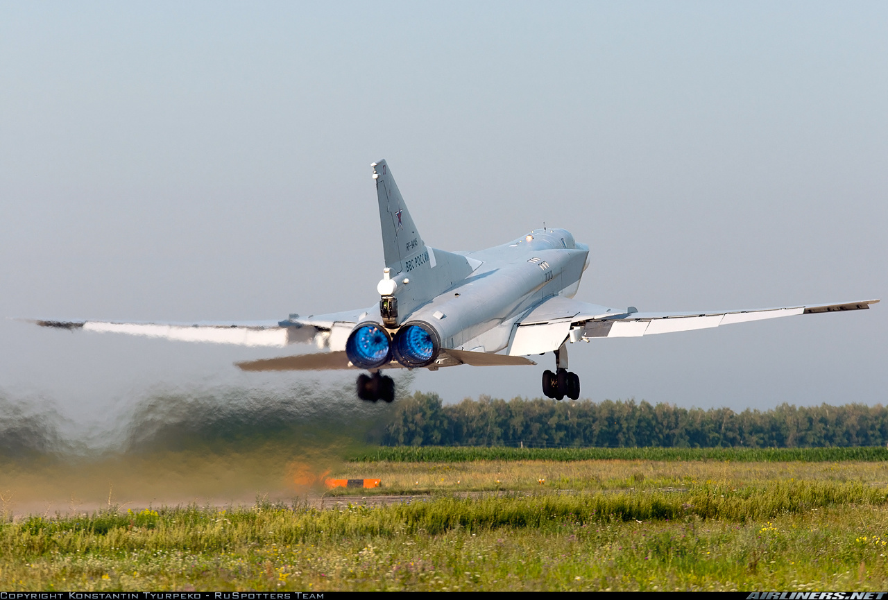 Самолет ту 22м3 фото и описание. Ту-22м3. Самолёт ту-22м3. Туполев ту-22м3. Самолет ту 22м3 ВВС России.