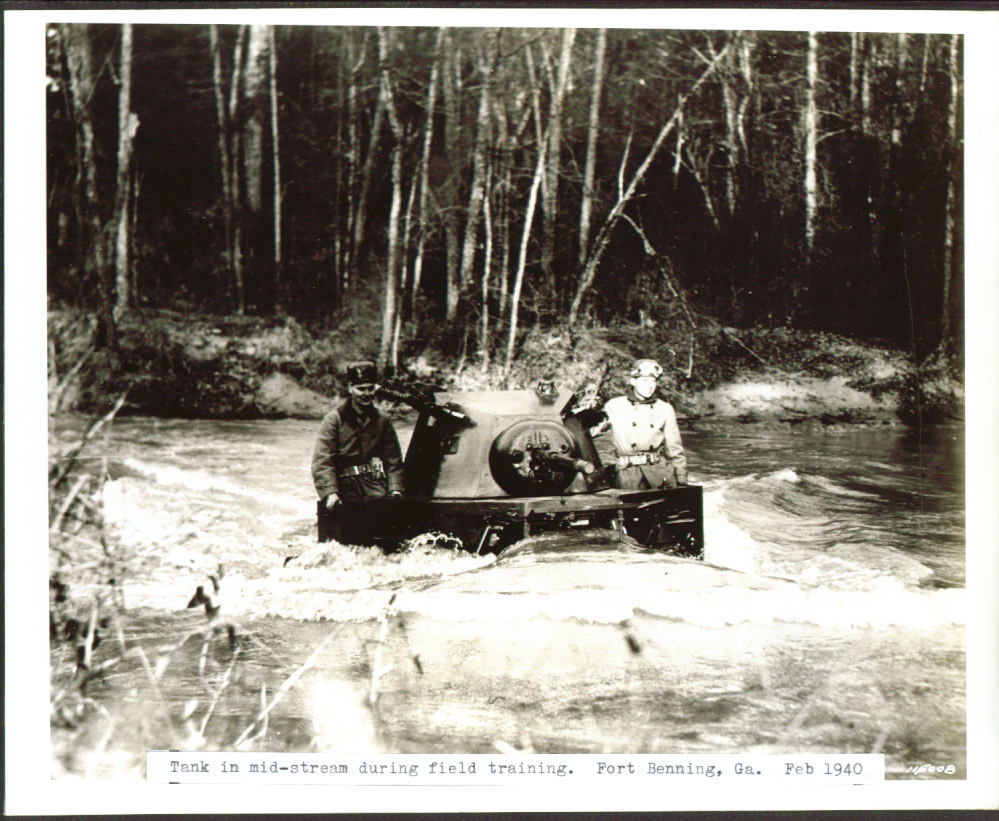 M2A1 Medium Tank crossing river, 1940 image - Mod DB