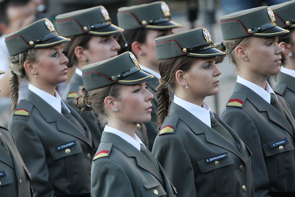 Promotion Of Serbian Cadets Image Females In Uniform Lovers Group